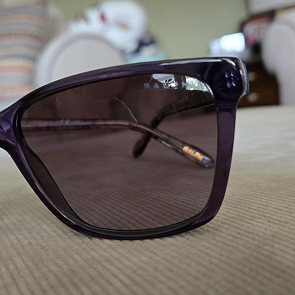 Ralph Lauren Sunglasses - Picture 5 of 7